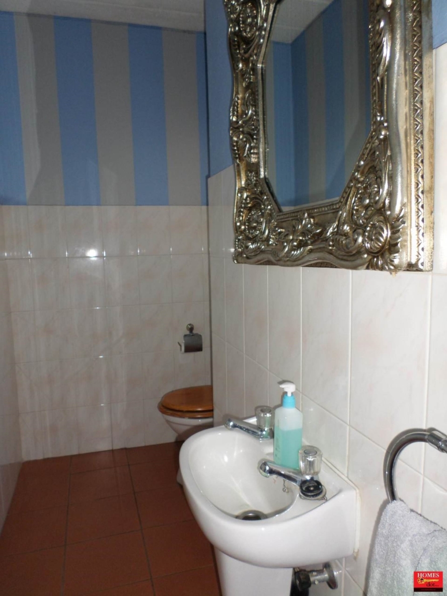 4 Bedroom Property for Sale in Key West North West